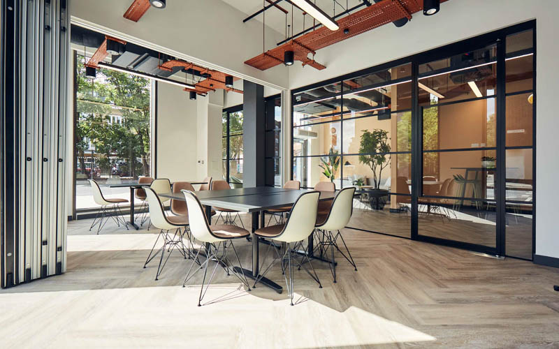 mau thiet ke van phong nho 50m2