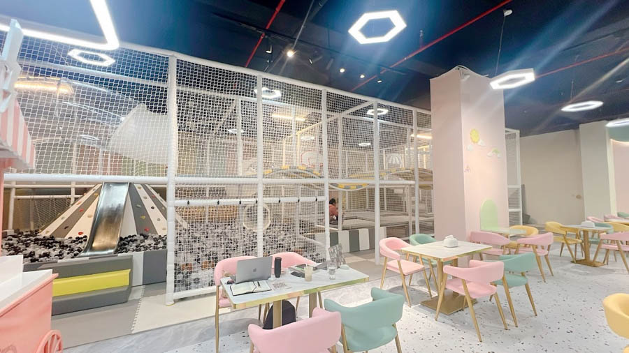 y tuong thiet ke kids cafe